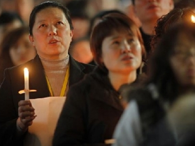 Αποζημίωση στα θύματα κακοποίησης από ιερείς;